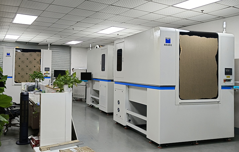 6000W電池模組匯流排、極耳等激光焊接生產(chǎn)線及模組裝配