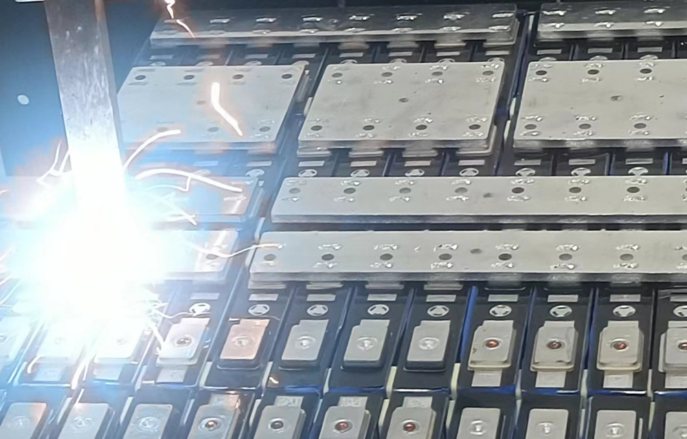 新能源動力電池激光焊接設備高效率低成本